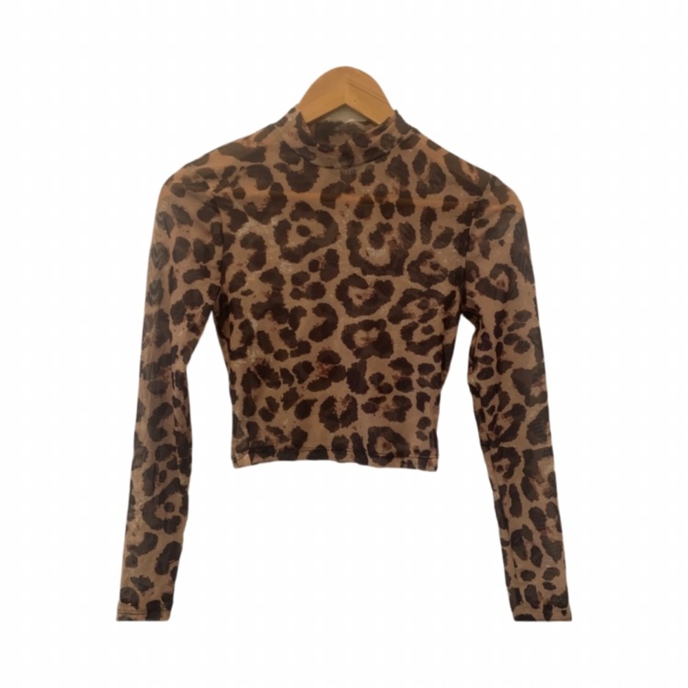 cheetah print crop top